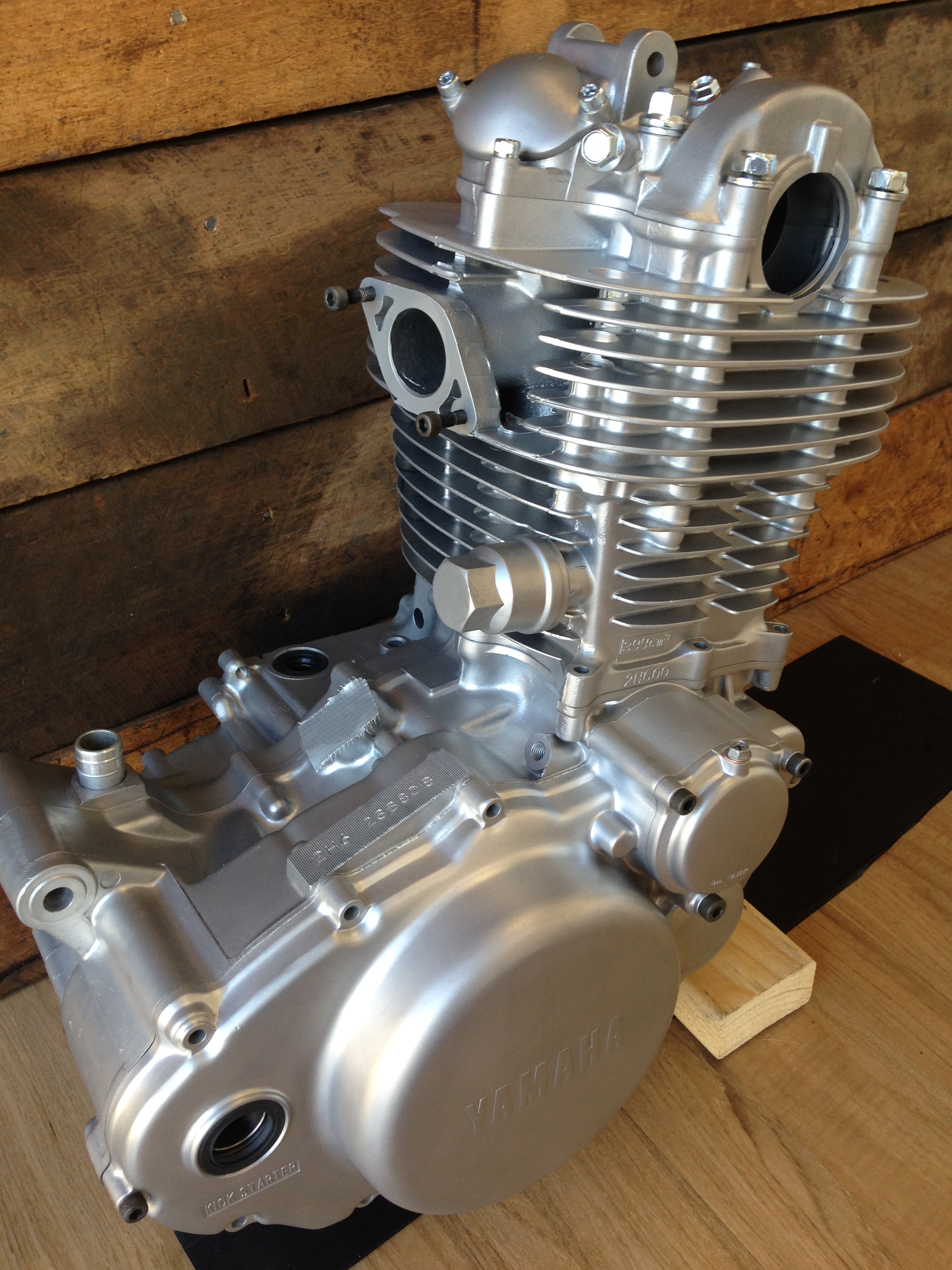 Yamaha SR500 motor